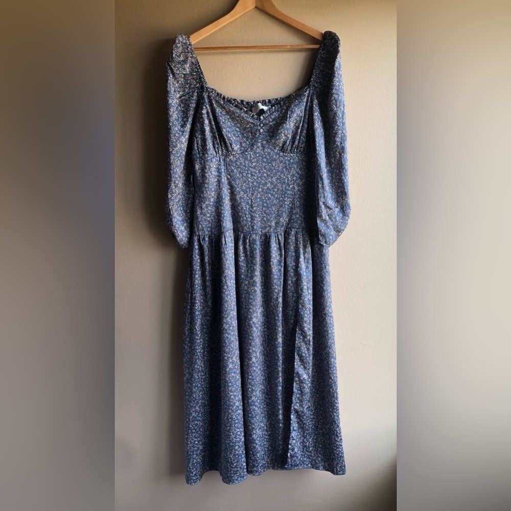 NEW Astr The Label Women’s Maxi Floral Silky Puff Sleeve Dress Size Large